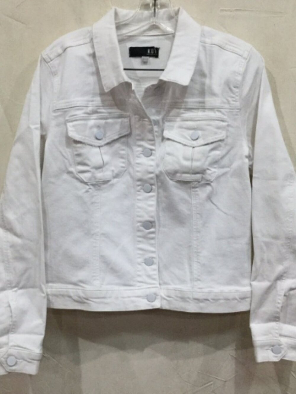KUT from the Kloth women Size XL Jean Jacket Trucker white denim silver buttons